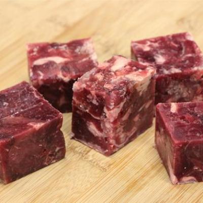 Small red meat in cubes 2 kg