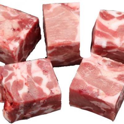 Viande de porc cubes  2 kg NOUVEAU !